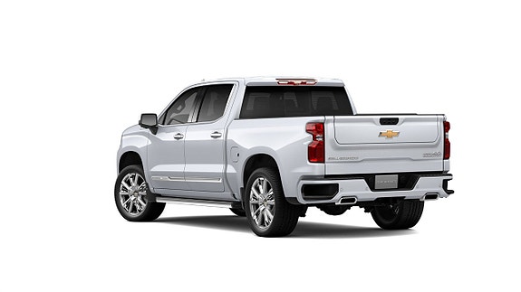 Chevrolet Silverado 3 of 5