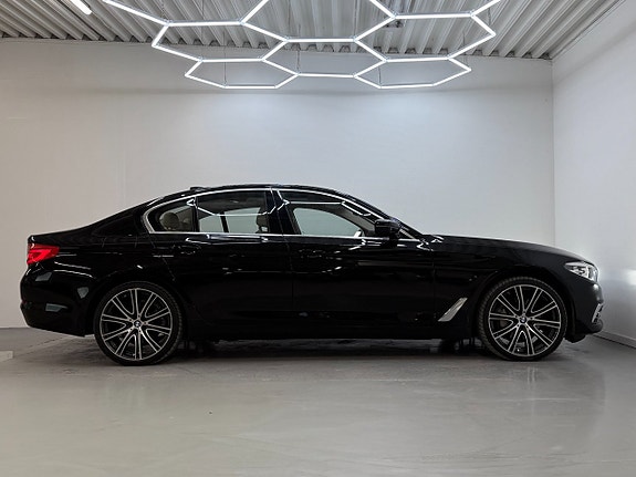 BMW 530e 5 of 5
