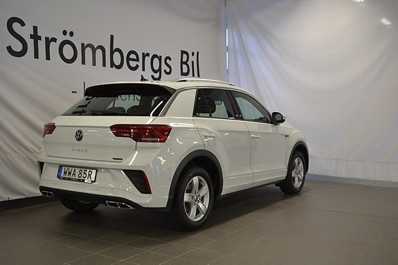 Volkswagen T-Roc 3 of 5