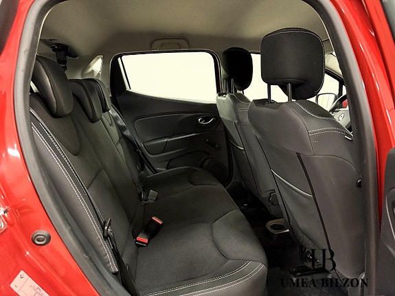 Renault Clio 7 of 8