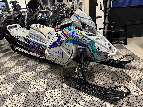 Polaris BOOST RMK KHAOS 146 7S -  25