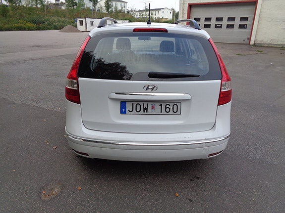Hyundai i30 6 of 9