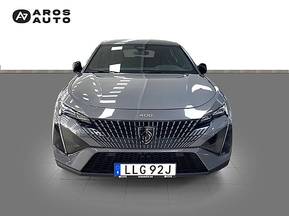 Peugeot 408 2 of 5