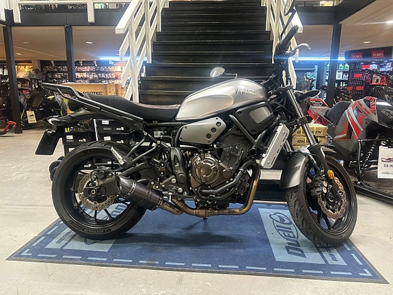 Yamaha XSR 700 Akrapovic Helsystem