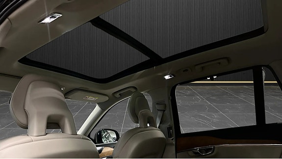 Volvo XC90 13 of 13