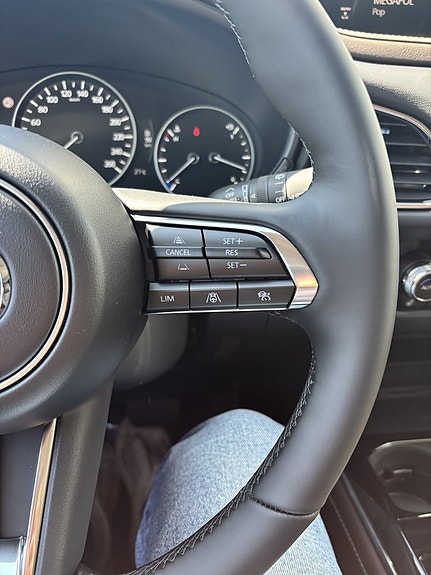 Mazda CX-30 10 of 18