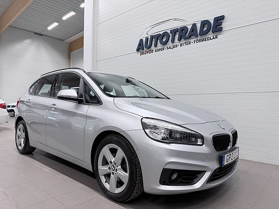 BMW 218 5 of 21
