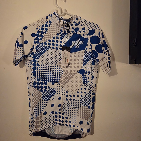 Product image 23 of 24