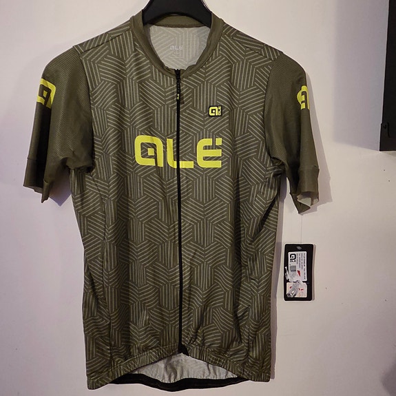 Product image 18 of 24