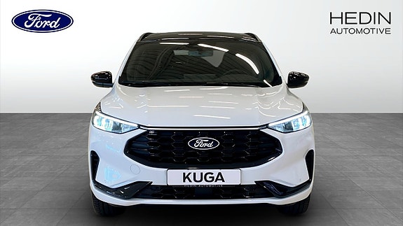 Ford Kuga 8 of 13
