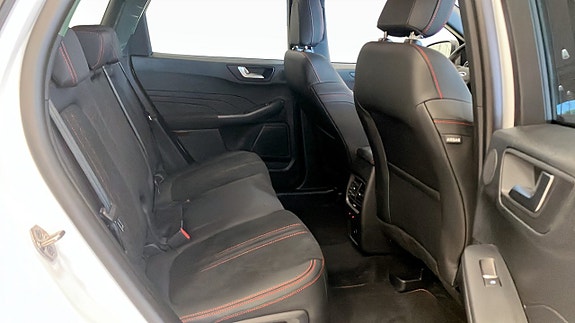 Ford Kuga 5 of 5
