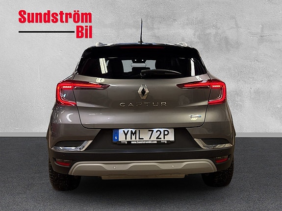Renault Captur 6 of 25