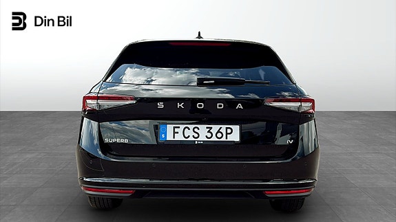Skoda Superb 5 of 14