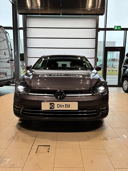 Volkswagen Polo 3 of 5