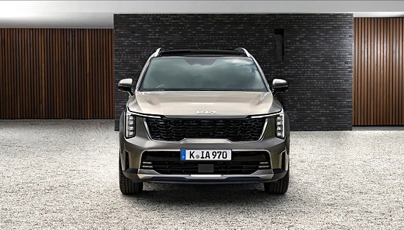 Kia Sorento 2 of 8