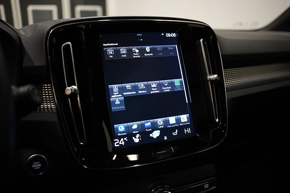 Volvo XC40 18 of 21