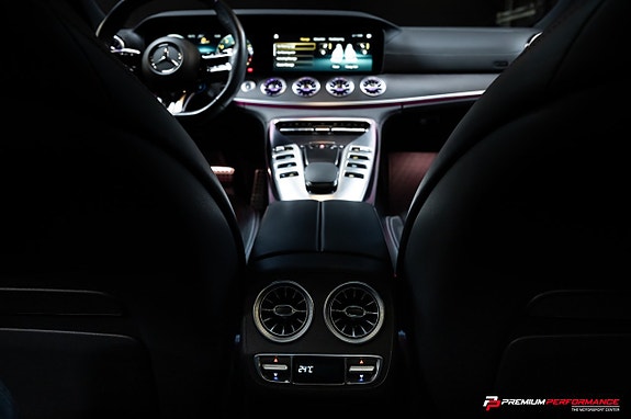 Mercedes-Benz AMG GT 43 23 of 28