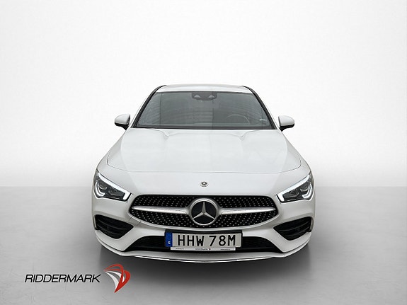 Mercedes-Benz CLA200 2 of 5