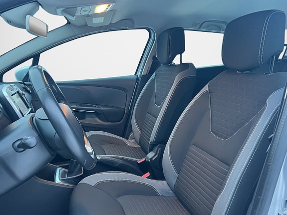 Renault Clio 9 of 15