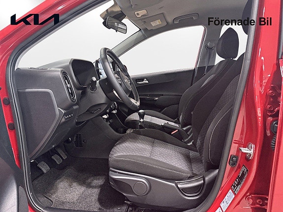 Kia Picanto 8 of 14
