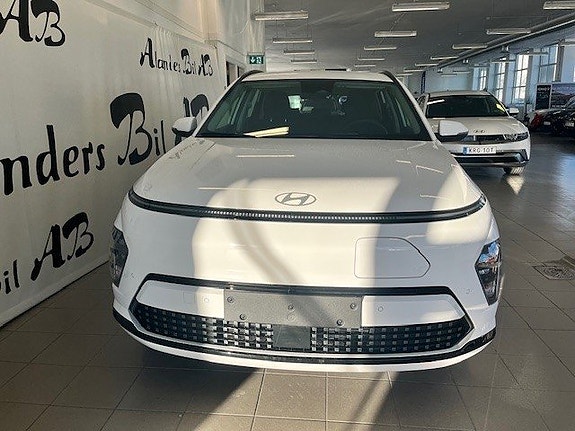 Hyundai Kona 3 of 5