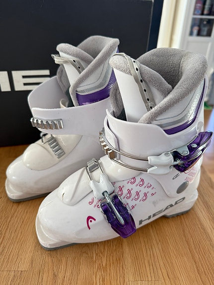 Product image 1 of 2