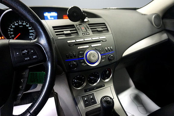 Mazda 3 10 of 12