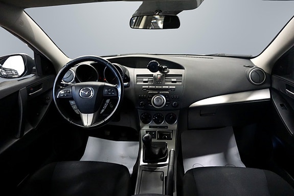Mazda 3 6 of 12