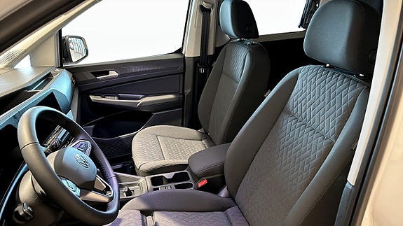 Volkswagen Caddy 8 of 12