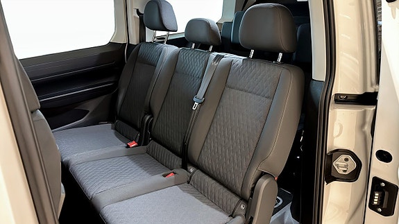 Volkswagen Caddy 11 of 12