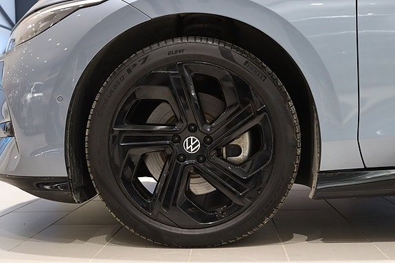 Volkswagen ID.7 3 of 5