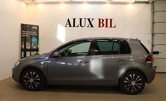 Volkswagen Golf VI 10 of 17