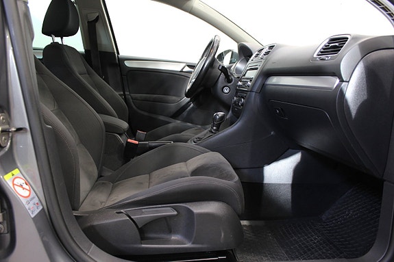 Volkswagen Golf VI 15 of 17