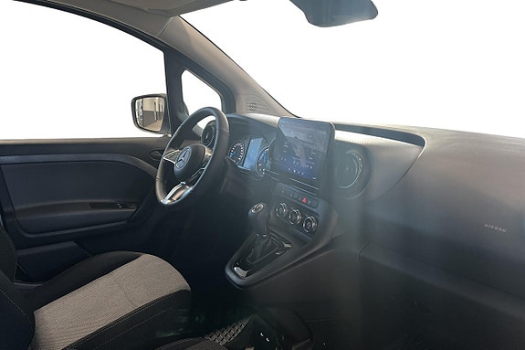 Mercedes-Benz eCitan 9 of 18