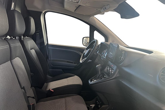 Mercedes-Benz eCitan 11 of 18