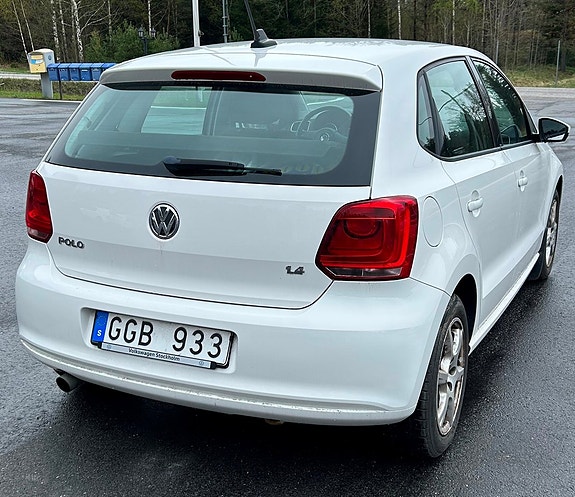 Volkswagen Polo 5 of 5