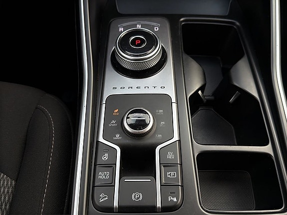 Kia Sorento 24 of 27
