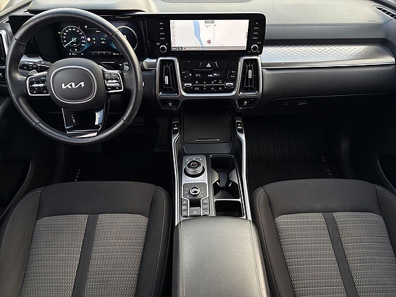Kia Sorento 22 of 27