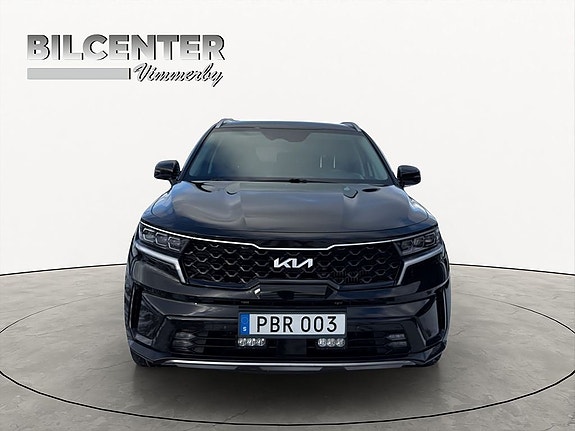 Kia Sorento 5 of 27