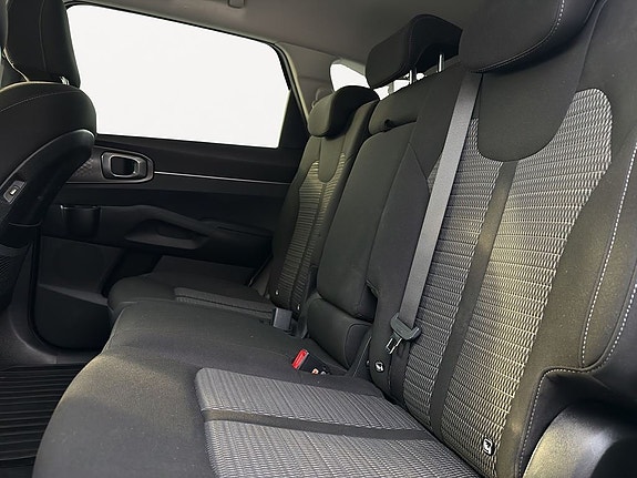 Kia Sorento 19 of 27
