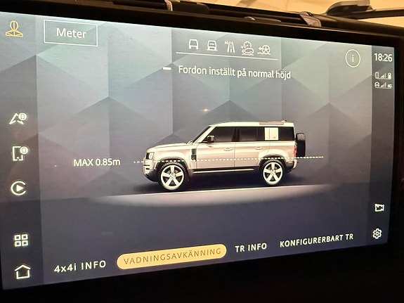 Land Rover Defender 110 13 of 13