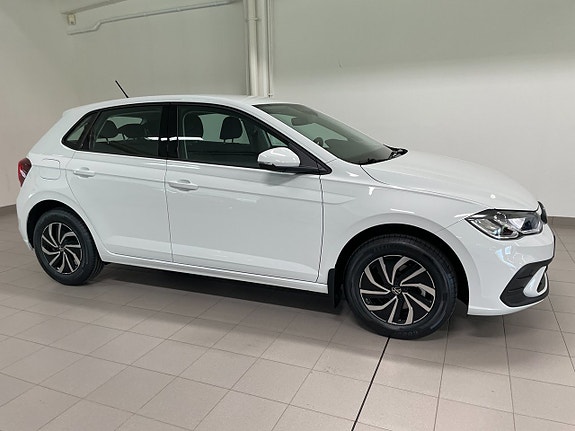 Volkswagen Polo 14 of 15