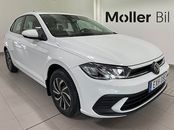 Volkswagen Polo 2 of 15