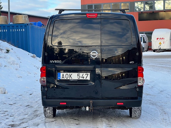 Nissan NV200 5 of 5