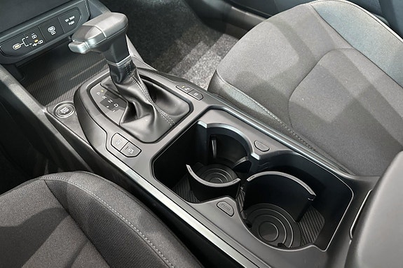 Kia K4 18 of 22