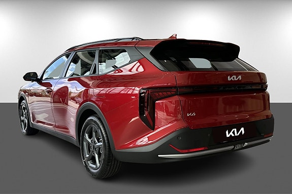 Kia K4 8 of 22