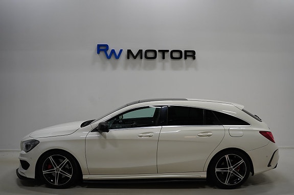 Mercedes-Benz CLA220 d 3 of 5