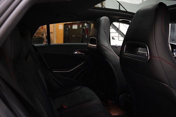 Mercedes-Benz CLA220 d 18 of 20