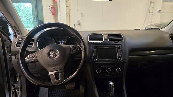 Volkswagen Golf VI 18 of 18