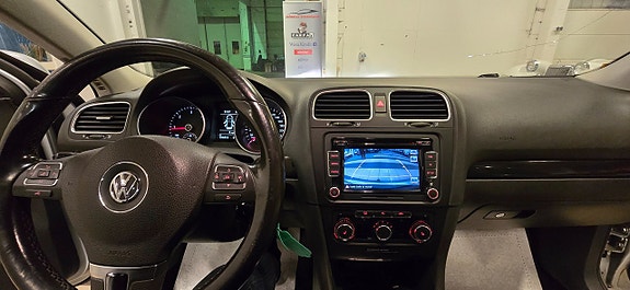 Volkswagen Golf VI 10 of 18